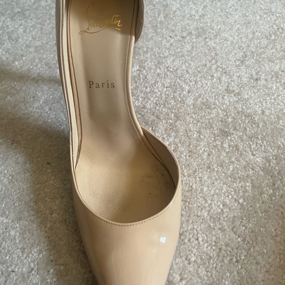 Louis Vuitton heels worn a couple of times. - Picture 1 of 4